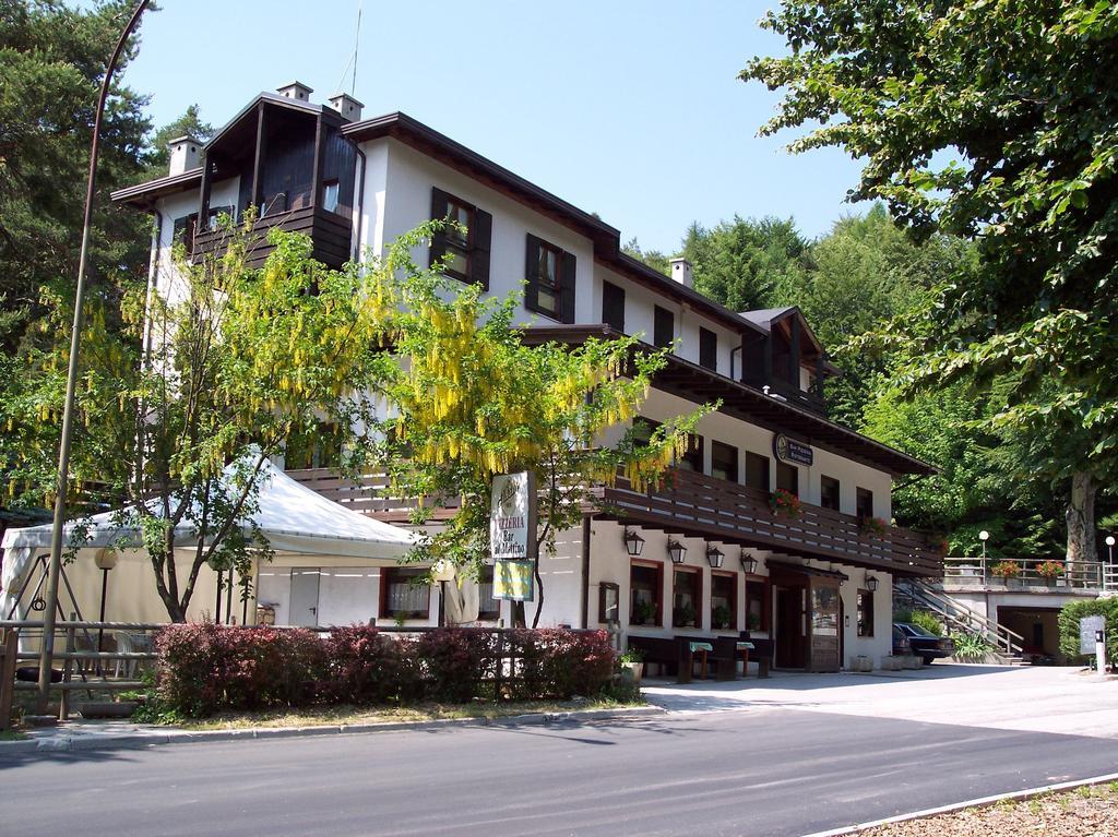 Appartamenti Vacanze Lagolo Lagolo di Calavino 部屋 写真